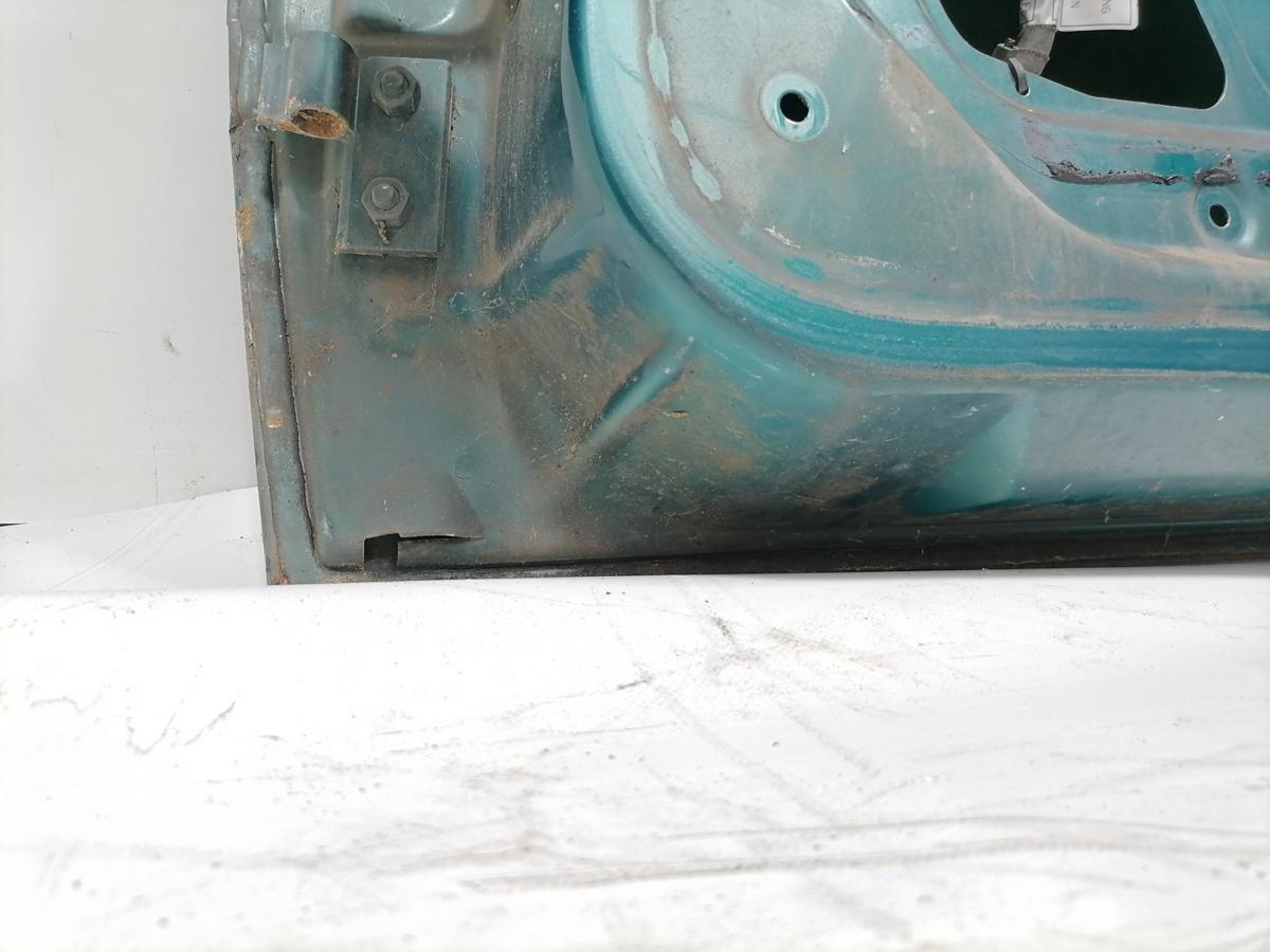 BMW E36 Coupe original T&uuml;r vorn rechts 266 Lagunengr&uuml;nmetallic Bj.1992